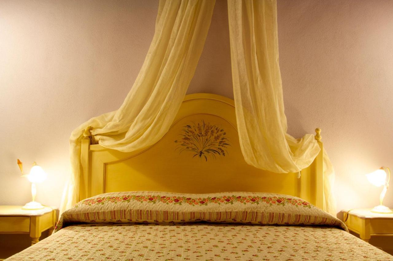 Relais La Leopolda Bed & Breakfast Кортона Екстериор снимка
